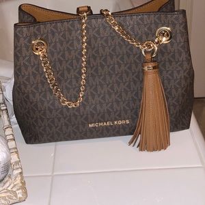 Michael Kors bag